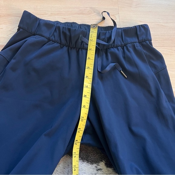 LULULEMON On the Fly Jogger Luxtreme In True Navy Size 4 - Picture 9 of 11